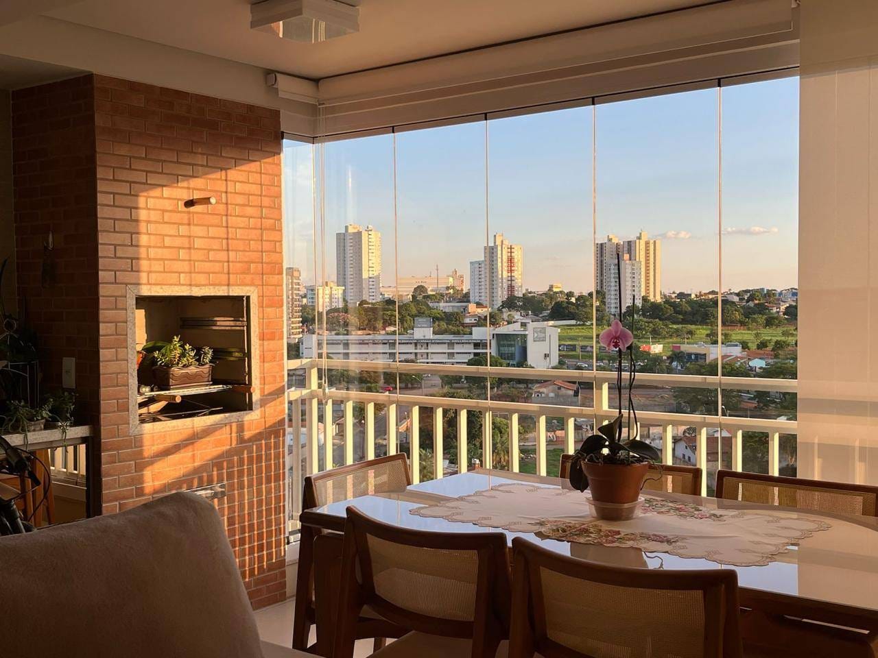 Apartamento à venda com 3 quartos, 93m² - Foto 4