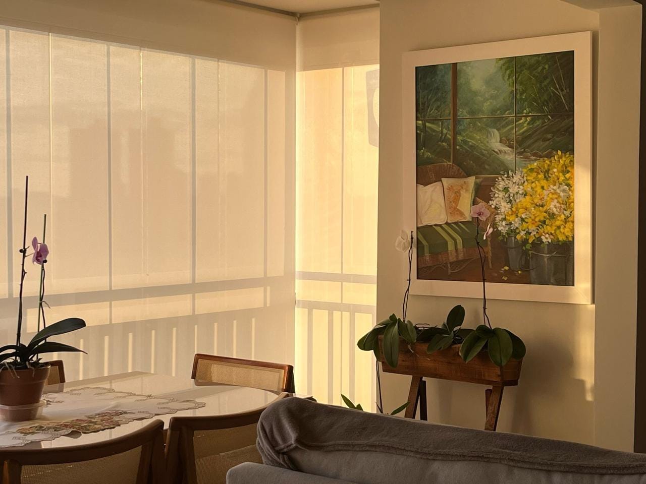 Apartamento à venda com 3 quartos, 93m² - Foto 2