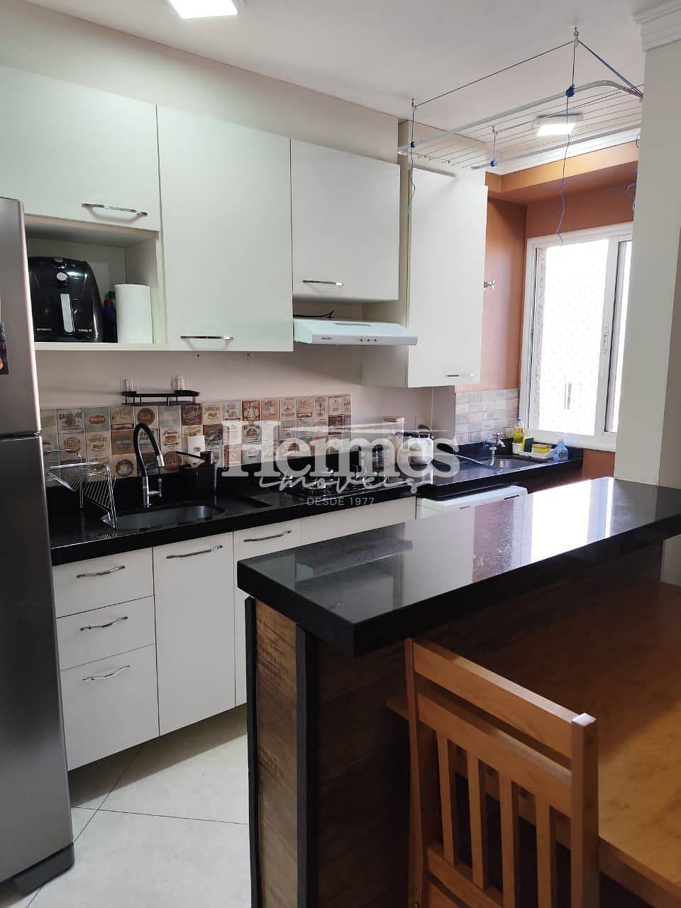 Apartamento à venda com 2 quartos, 48m² - Foto 4