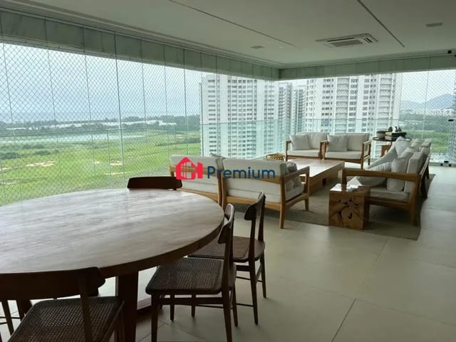 Apartamento 4 quartos e 6 banheiros, à venda, no bairro Barra da Tijuca em Rio de Janeiro