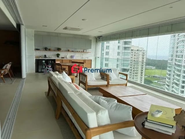 Apartamento 4 quartos e 6 banheiros, à venda, no bairro Barra da Tijuca em Rio de Janeiro