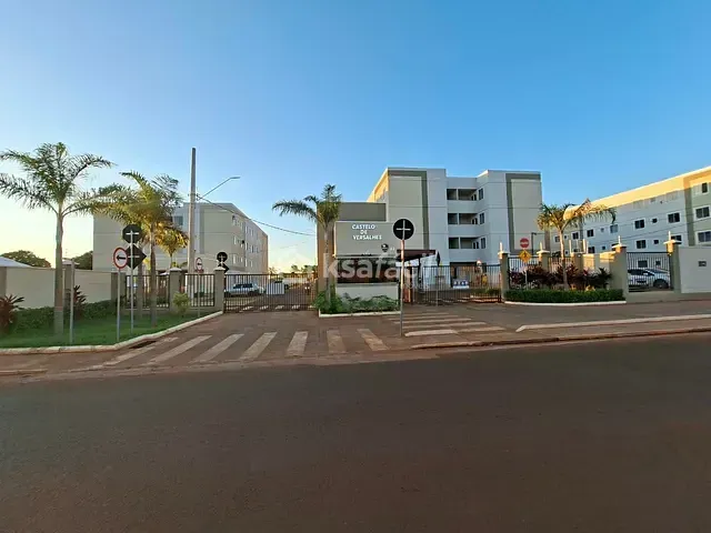 Apartamento 2 quartos e 1 banheiro, à venda, no bairro Centenário em Campo Grande