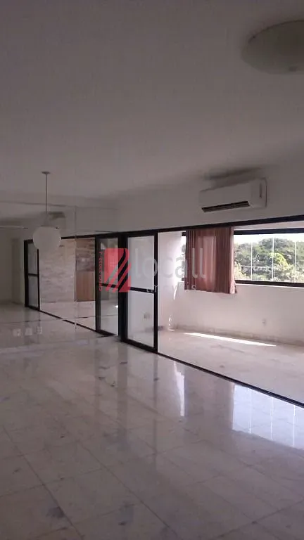 Apartamento com 3 quartos para aluguel, 157m² — foto 2 de 22