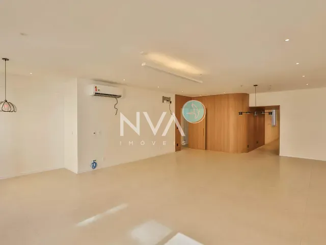 Apartamento com 180m² 3 quartos e 4 banheiros, à venda, no bairro Ipanema em Rio de Janeiro
