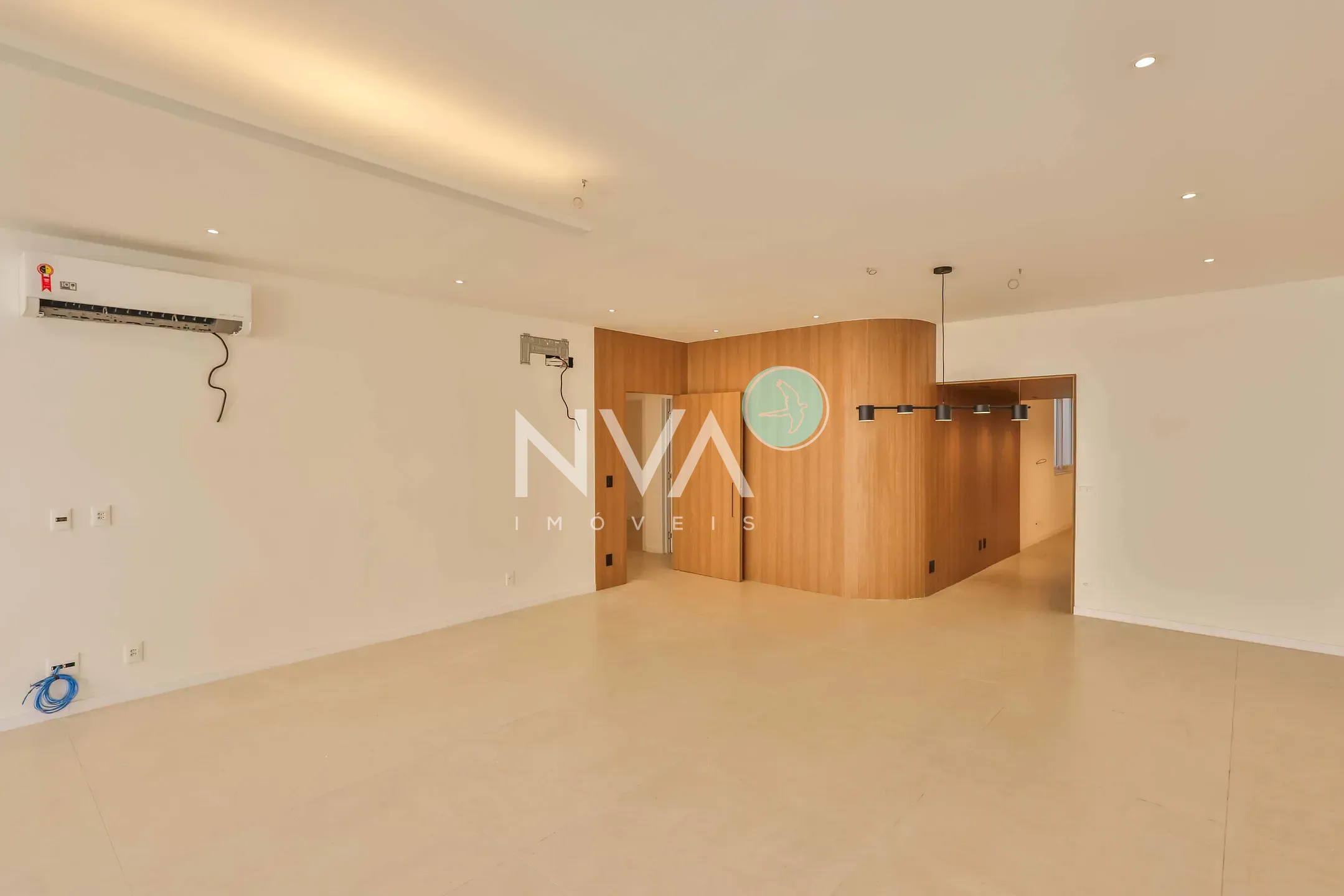 Apartamento, 3 quartos, 180 m² - Foto 1