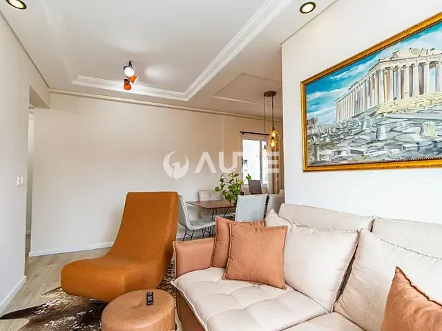 Apartamento com 61m² 2 quartos e 2 banheiros, à venda, no bairro Capão Raso em Curitiba