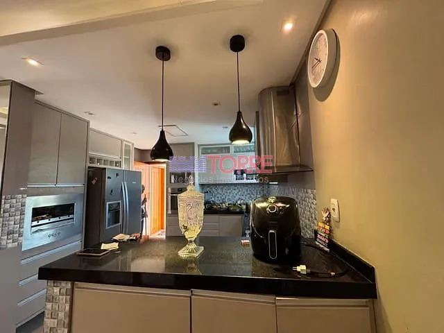 Apartamento 3 quartos e 4 banheiros, à venda, no bairro Jardim Vitória em Itabuna