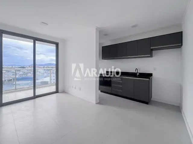 Apartamento 2 quartos e 1 banheiro, à venda, no bairro São Vicente em Itajaí