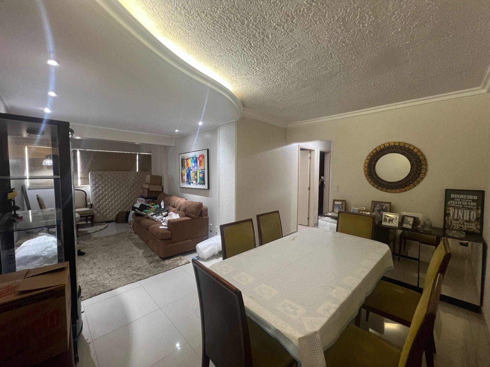 Apartamento à venda com 3 quartos, 92m² - Foto 9