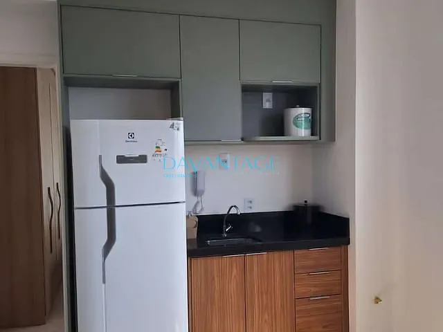 Apartamento 1 quarto e 1 banheiro, para alugar, no bairro Barra Funda em São Paulo