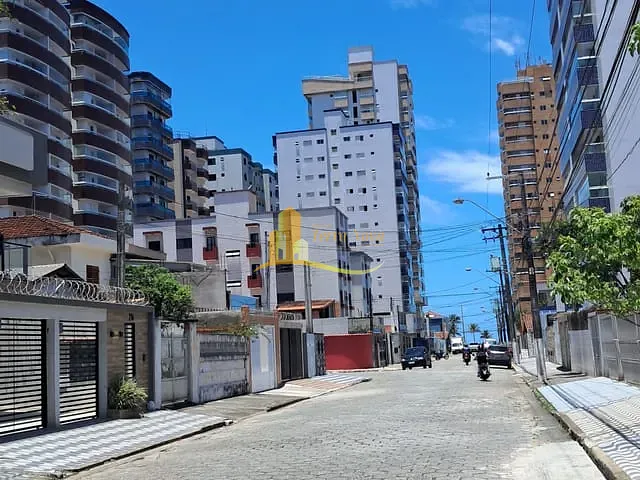 Apartamento com 50m² 1 quarto e 1 banheiro, à venda ou para alugar, no bairro Ocian em Praia Grande