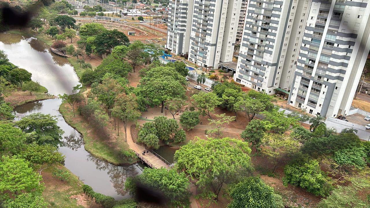 Apartamento à venda com 3 quartos, 116m² - Foto 1