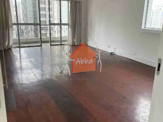 Apartamento com 200m² 4 quartos e 5 banheiros, para alugar, no bairro Moema em São Paulo
