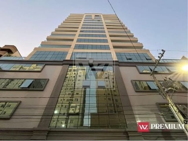 Apartamento 4 quartos e 5 banheiros, à venda, no bairro Meia praia em Itapema
