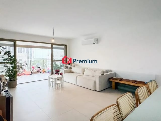 Apartamento 4 quartos e 5 banheiros, à venda, no bairro Barra da Tijuca em Rio de Janeiro