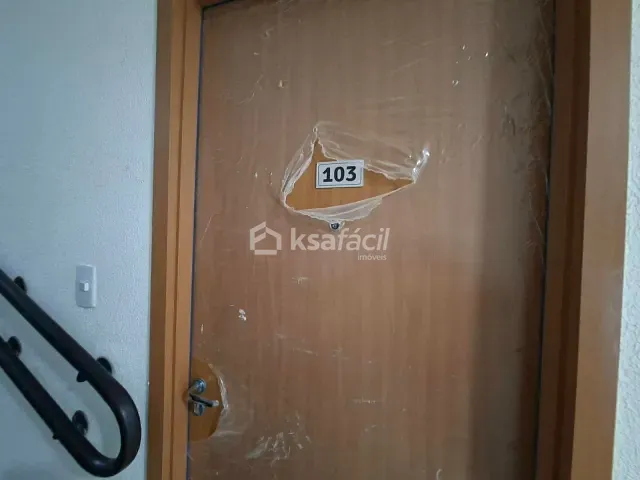 Apartamento 2 quartos e 1 banheiro, à venda, no bairro Centenário em Campo Grande