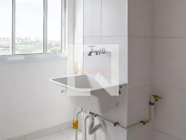 Apartamento 1 quarto e 1 banheiro, à venda, no bairro Água Branca em São Paulo