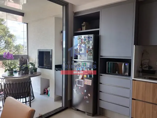 Apartamento com 85m² 2 quartos e 3 banheiros, à venda, no bairro Mercês em Curitiba