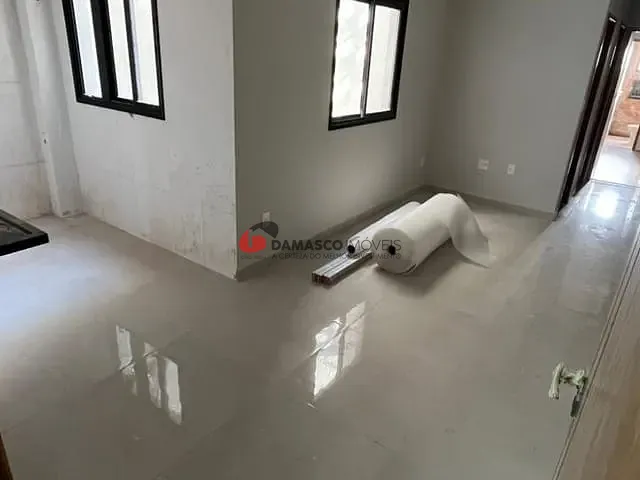 Apartamento 2 quartos e 1 banheiro, à venda, no bairro Campestre em Santo André