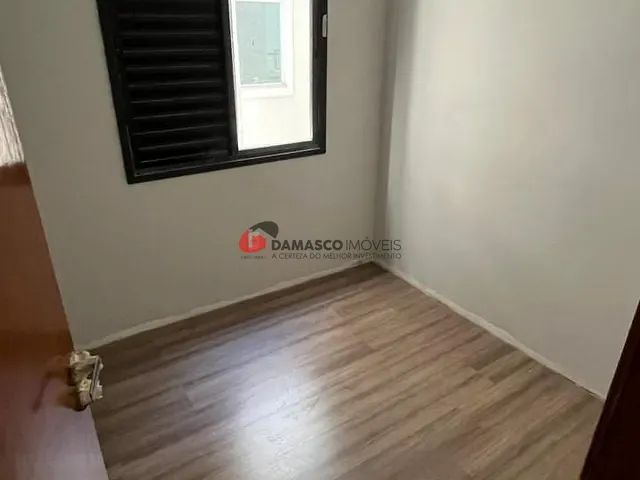 Apartamento 2 quartos e 1 banheiro, à venda, no bairro Campestre em Santo André