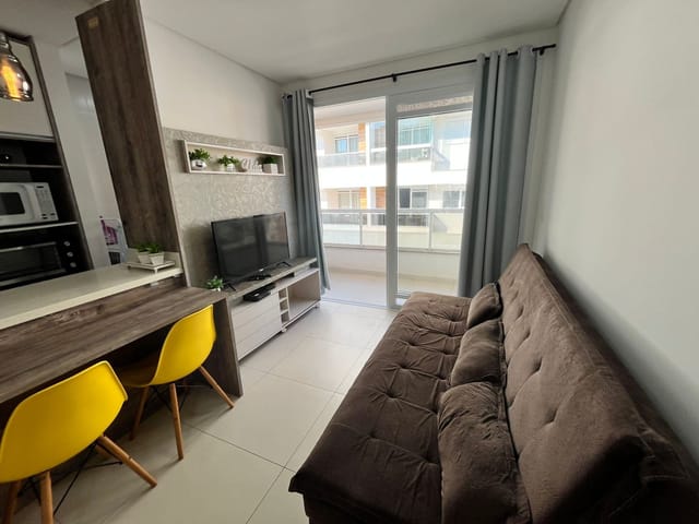 Apartamento com 75m² 2 quartos e 2 banheiros, à venda, no bairro Ingleses do Rio Vermelho em Florianópolis
