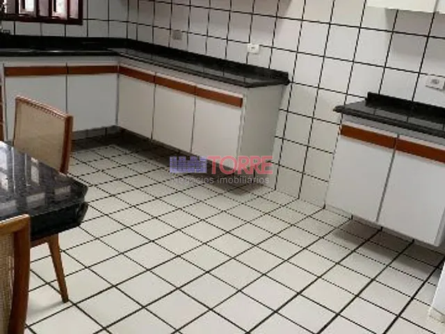 Apartamento com 197m² 3 quartos e 2 banheiros, à venda, no bairro Pontal em Ilhéus