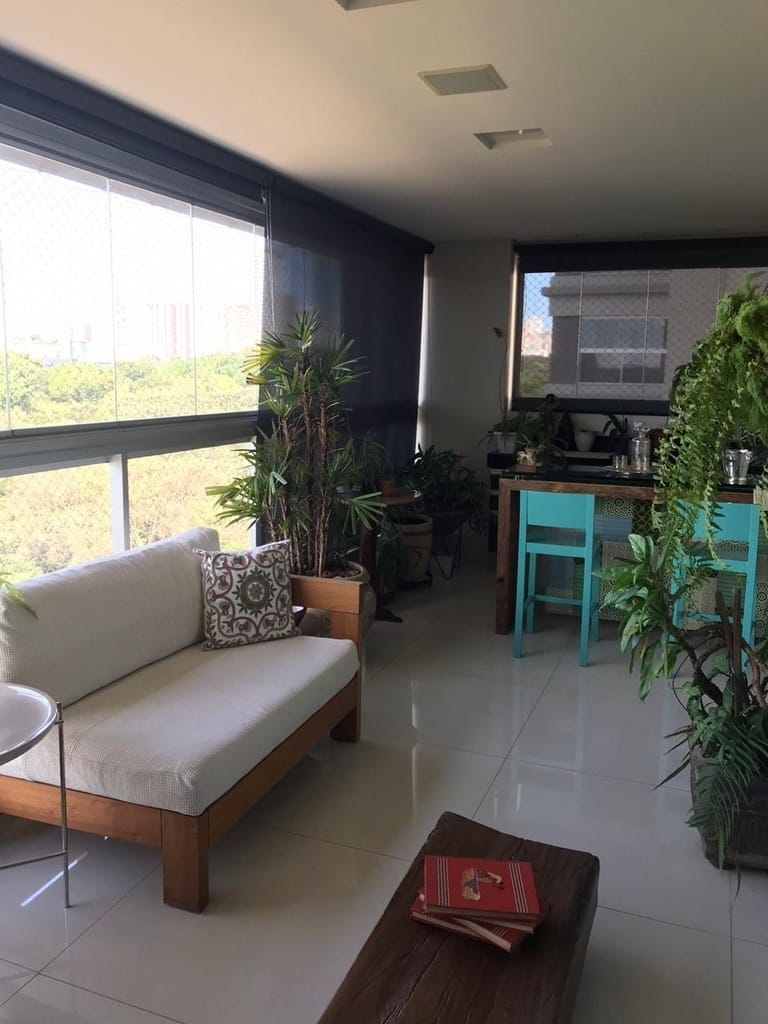 Apartamento à venda com 3 quartos, 208m² - Foto 8