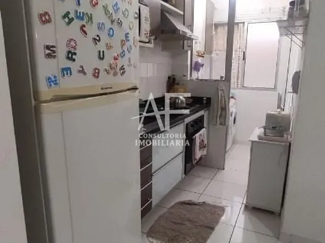 Apartamento com 54m² 2 quartos e 1 banheiro, à venda, no bairro Parque Santo Antônio em Taubaté