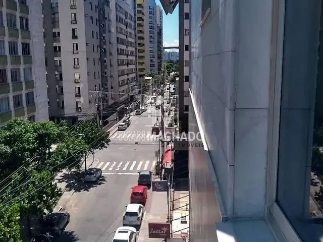 Apartamento com 1100m² 3 quartos e 2 banheiros, à venda, no bairro Praia da Costa em Vila Velha