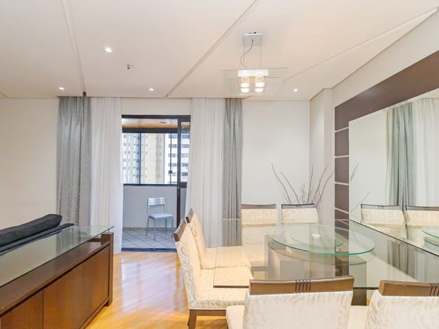 Apartamento 4 quartos e 3 banheiros, para alugar, no bairro Bigorrilho em Curitiba