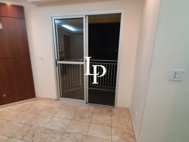 Apartamento com 72m² 3 quartos e 2 banheiros, à venda, no bairro Sítio Pinheirinho em São Paulo