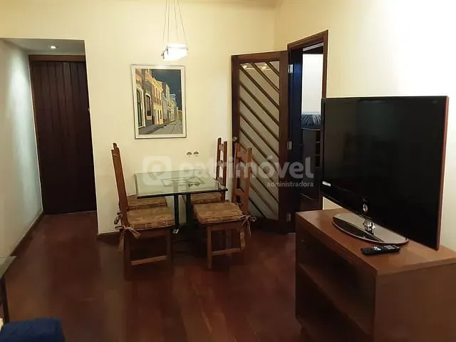 Apartamento com 50m² 1 quarto e 1 banheiro, para alugar, no bairro Gávea em Rio de Janeiro