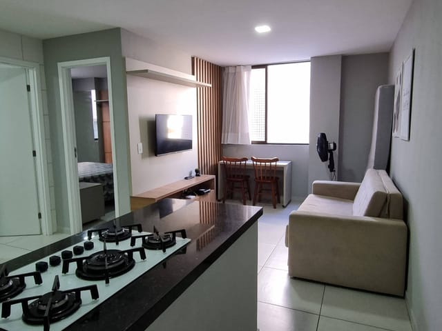 Apartamento 1 quarto e 1 banheiro, à venda, no bairro Cabo Branco em João Pessoa