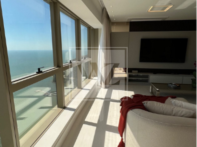 Apartamento 4 quartos e 5 banheiros, à venda, no bairro Centro em Balneário Camboriú