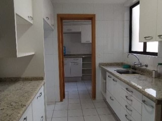 Apartamento com 247m² 3 quartos e 5 banheiros, à venda, no bairro Gleba Palhano em Londrina
