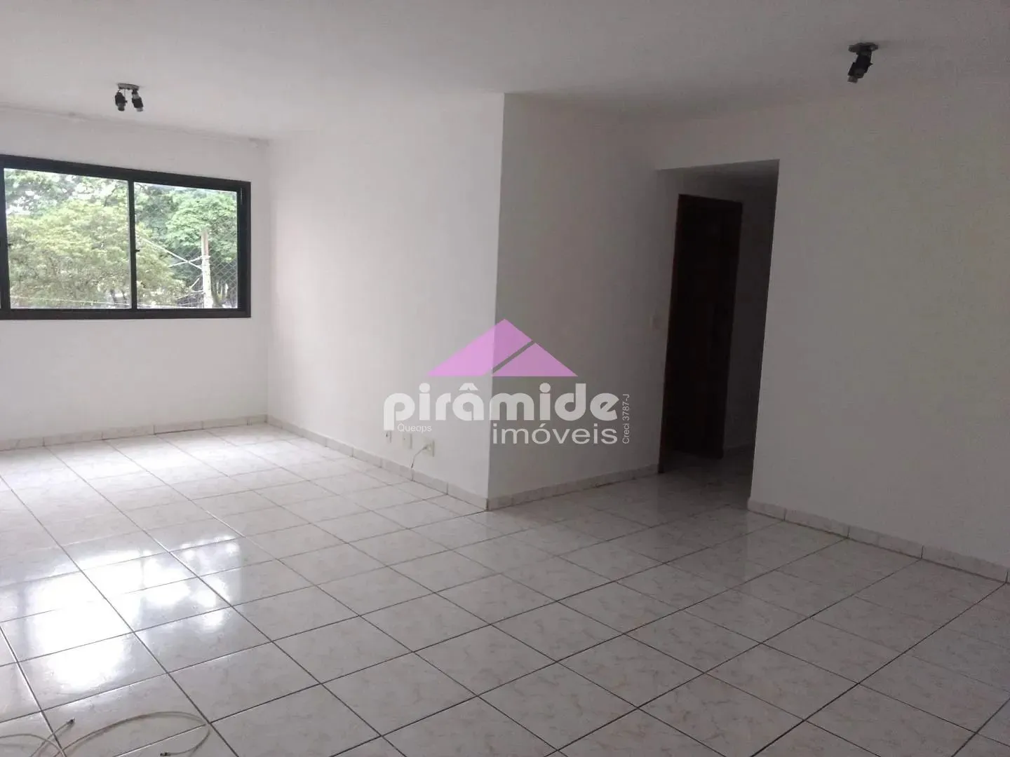 Apartamento, 3 quartos, 90 m² - Foto 1