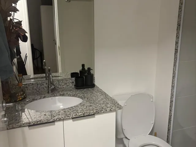 Apartamento com 64m² 2 quartos e 2 banheiros, à venda ou para alugar, no bairro Vila Curuçá em Santo André