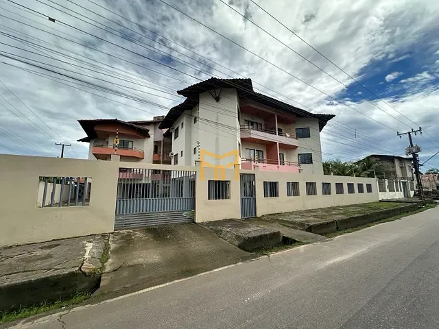 Apartamento com 99m² 3 quartos e 2 banheiros, à venda, no bairro Centro em Salinópolis