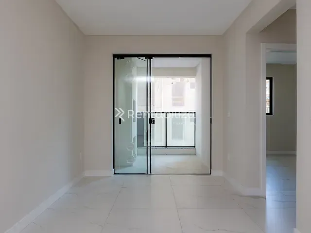 Apartamento 2 quartos e 2 banheiros, à venda, no bairro Morretes em Itapema