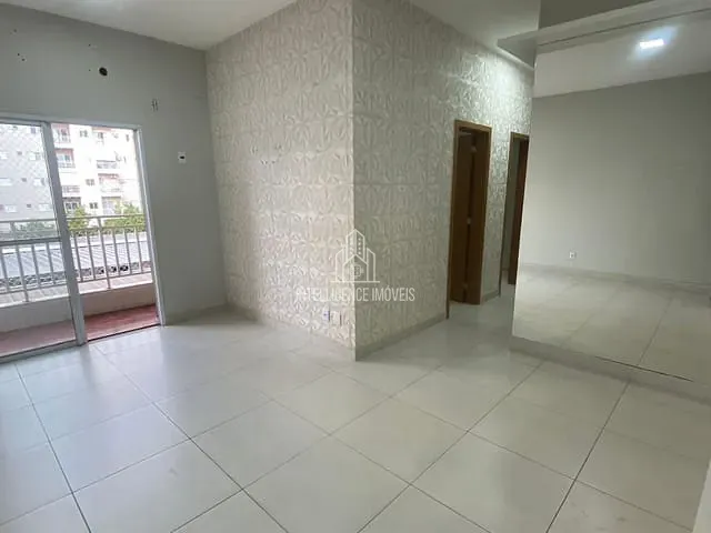 Apartamento 3 quartos e 2 banheiros, à venda, no bairro Jardim das Palmeiras em Cuiabá