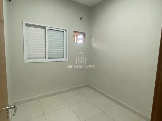 Apartamento 3 quartos e 2 banheiros, à venda, no bairro Jardim das Palmeiras em Cuiabá