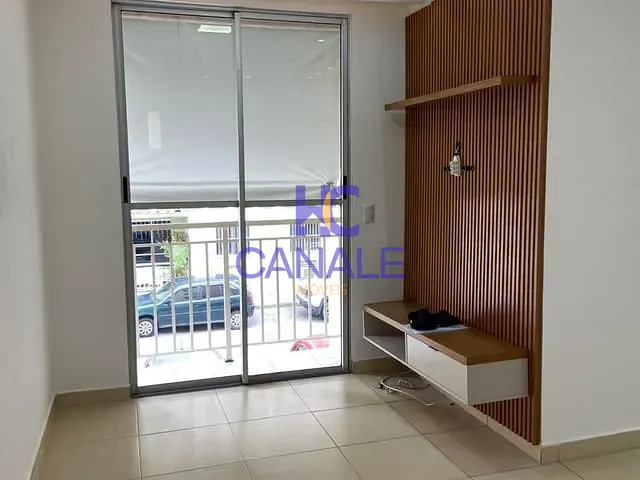 Apartamento com 46m² 2 quartos e 1 banheiro, para alugar, no bairro Taquara em Rio de Janeiro