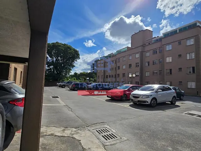 Apartamento 2 quartos e 1 banheiro, à venda, no bairro Capão Raso em Curitiba