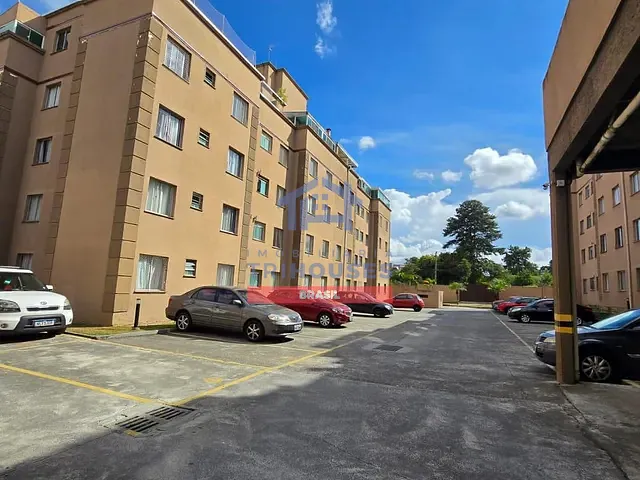 Apartamento 2 quartos e 1 banheiro, à venda, no bairro Capão Raso em Curitiba