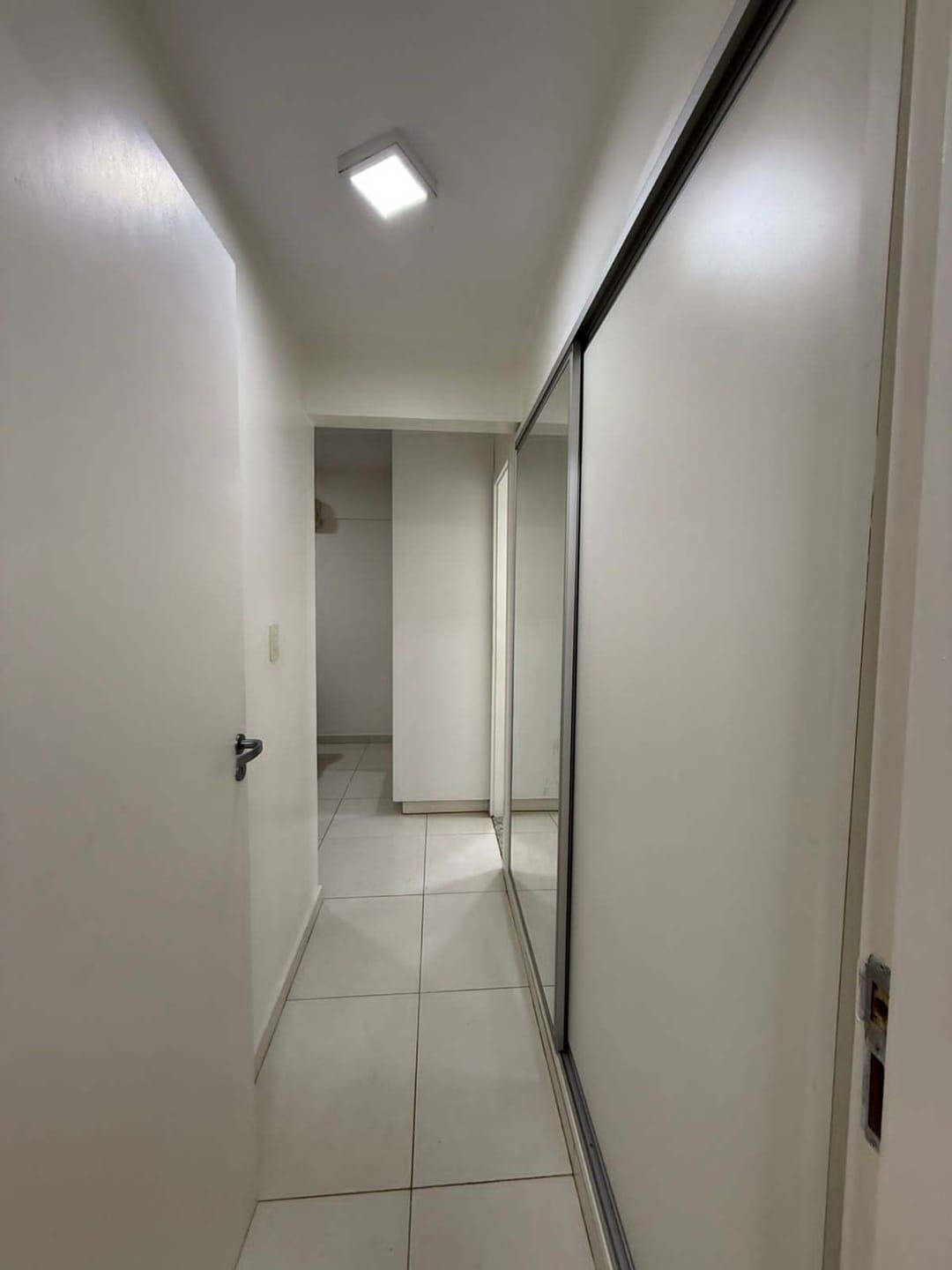Apartamento à venda com 3 quartos, 75m² - Foto 10