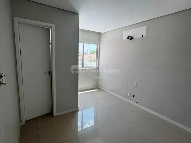Apartamento 3 quartos e 2 banheiros, à venda, no bairro Ininga em Teresina