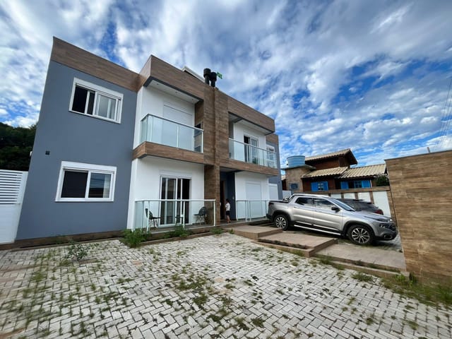 Apartamento com 360m² 9 quartos e 9 banheiros, à venda, no bairro Ingleses do Rio Vermelho em Florianópolis