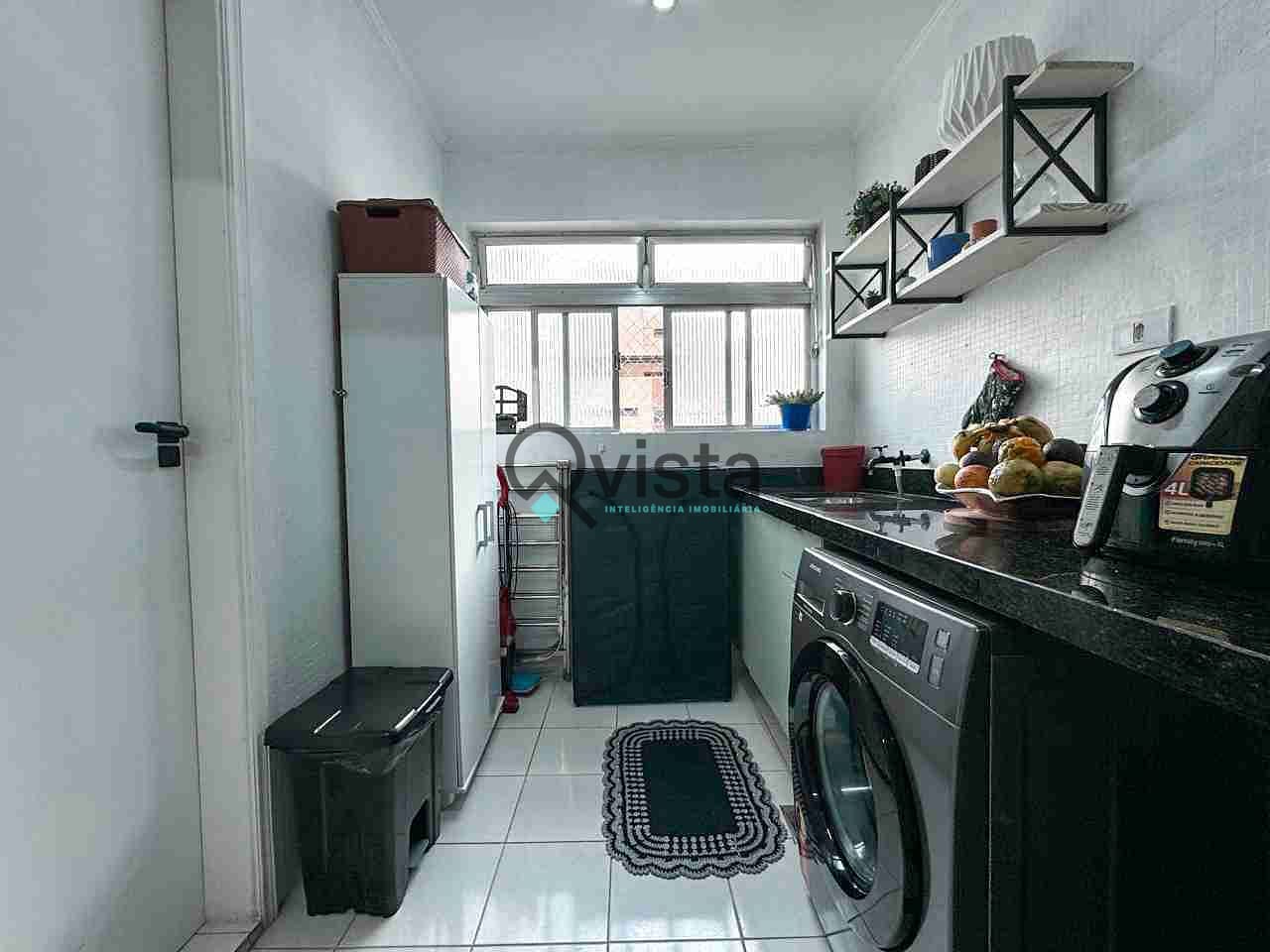 Apartamento à venda com 2 quartos, 70m² - Foto 19