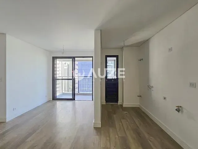 Apartamento com 63m² 2 quartos e 2 banheiros, à venda, no bairro Cristo Rei em Curitiba