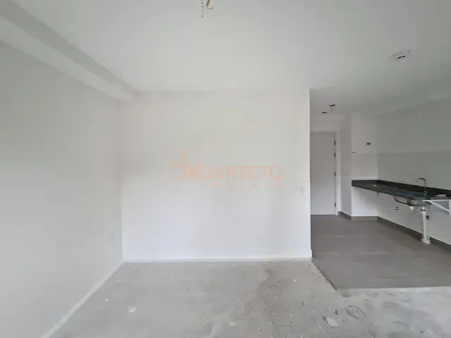 Apartamento 1 quarto e 1 banheiro, à venda ou para alugar, no bairro Água Branca em São Paulo